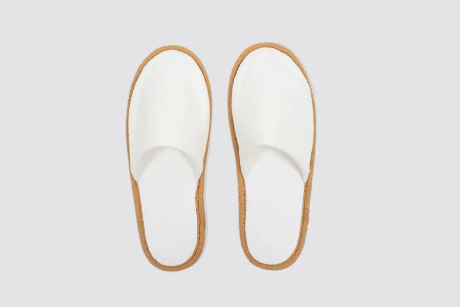 Babaco, closed-toe, white, size 28,5cm | Hotel slippers
