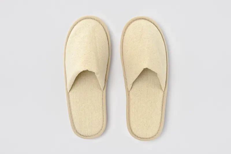 C-Berlin Kaput, closed-toe, size 29,5cm | Hotel slippers - image 2