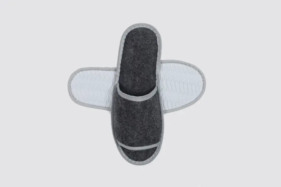 Chamonix, open-toe, size 28,5cm, felt | Hotel slippers - image 2